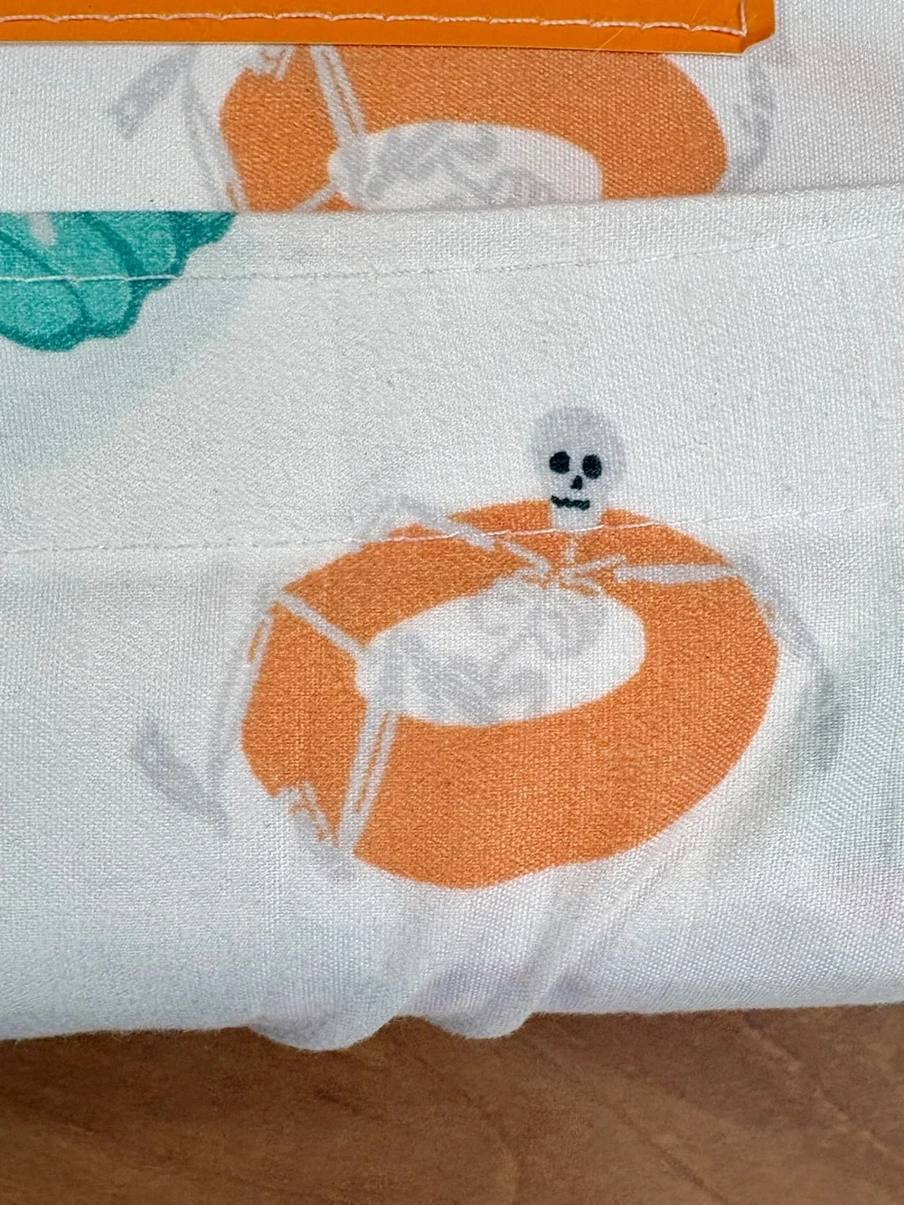 Halloween Skull & Bones Skeleton Pool Party Queen 4-Piece Sheet Set, NEW